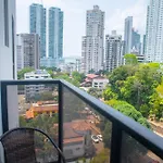 Apartamento En Panama Y Centrico En Calle 50