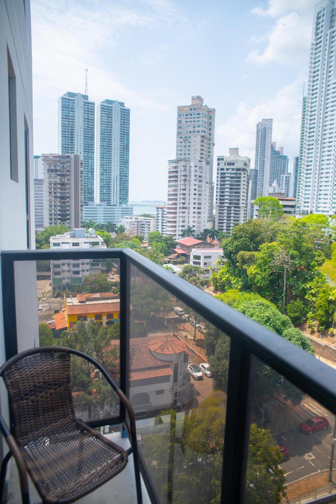En Y Centrico En Calle 50 * Ciudad de Panamá